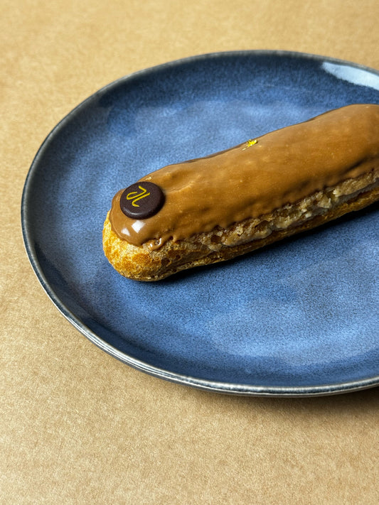 Éclair au Café